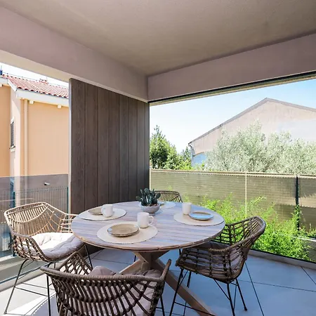 Apartamento Luna Mare Premium *
