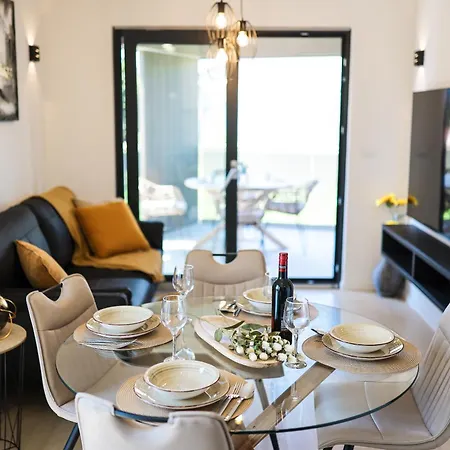 Apartamento Luna Mare Premium *