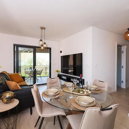 Luna Mare Premium Apartamento *