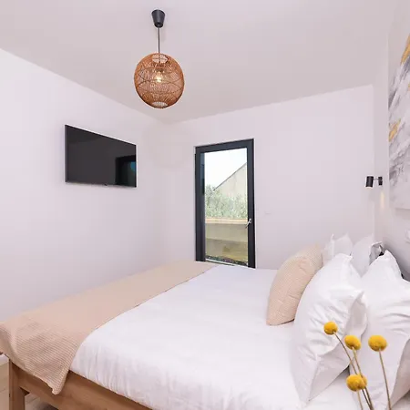 Luna Mare Premium * Zára